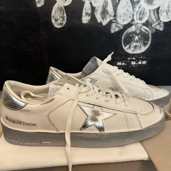 GOLDEN GOOSE 
Leather Stardan Sneakers - Picture 3 of 10